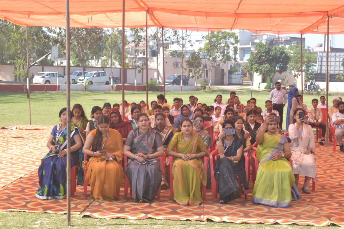 Annual Report Card & Prize Distribution Ceremony 38