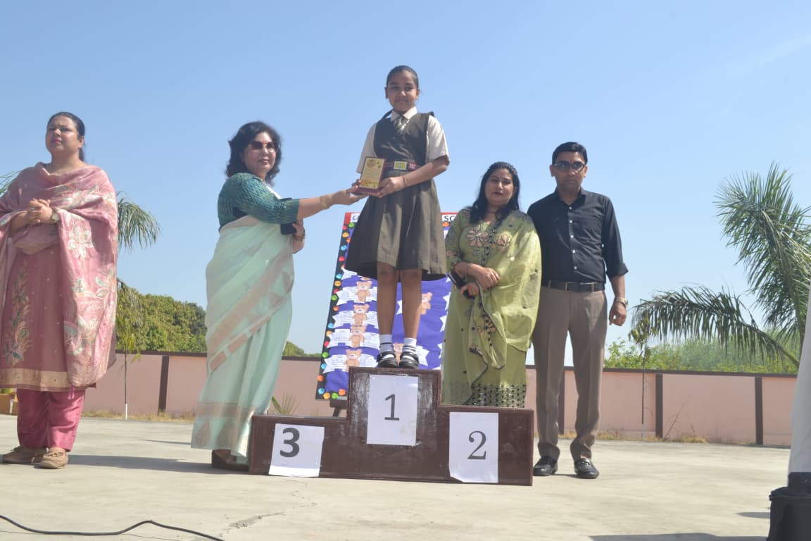 Annual Report Card & Prize Distribution Ceremony 6